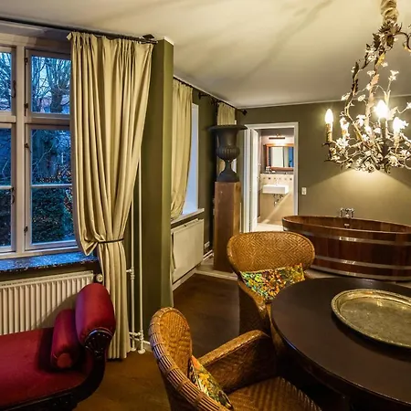 Provence Hotel 4*