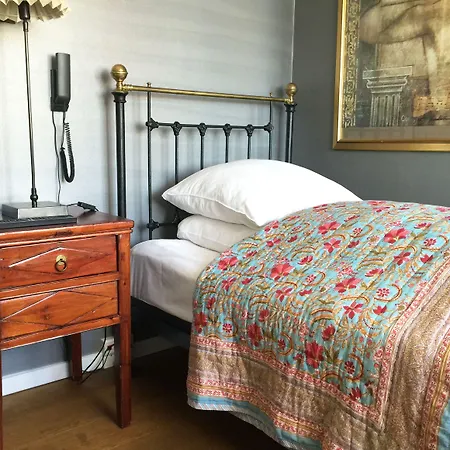 Provence Hotel