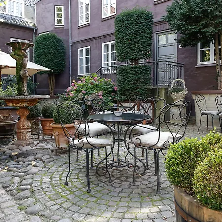 Provence 4* Aarhus
